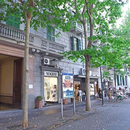 Bed and Breakfast La Dimora Luca Giordano Neapel Exterior foto
