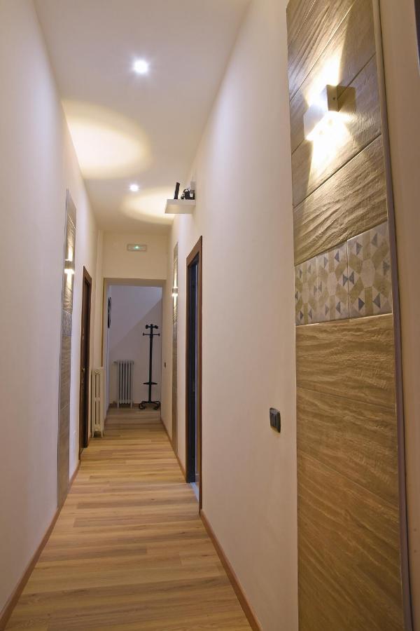 Bed and Breakfast La Dimora Luca Giordano Neapel Exterior foto